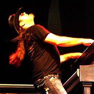 Peter Keys, 60 (Nghệ sĩ Piano)