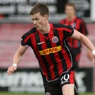 Peter McMahon, 36 (Cầu thủ bóng đá)