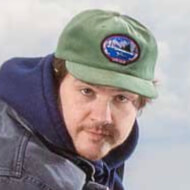 Peter Sagar, 35 (摇滚歌手)