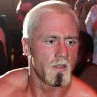 Petey Williams, 42 (摔跤手)
