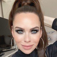 Petra Vancurova, 45 (Star di YouTube)