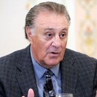 Phil Esposito, 82 (Hockeyspieler)