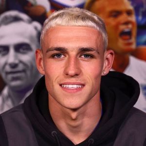Phil Foden, 23 (Futbolista)