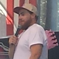 Phil Roy, 35 (Komiker)