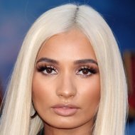 Pia Mia, 29 (Cantor Pop)