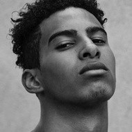 Playboy Welvyy, 27 (Instagram明星)