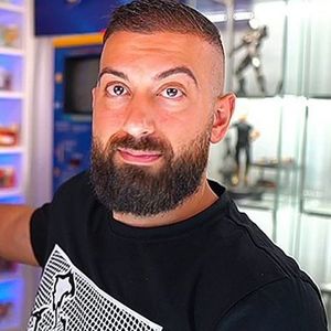 PokeRev, 33 (YouTube Star)