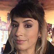 Poliana Rozado, 39 (Ведущий телешоу)