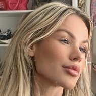 Polina Beregova, 26 (YouTube Star)