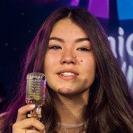 Polina Bogusevich, 20 (世界音樂歌手)