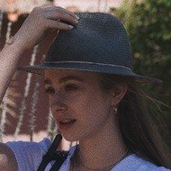 Polina Chursanova, 27 (YouTube明星)