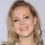 Poppy Jamie, 35 (Snapchat Star)