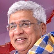 Prakash Karat, 77 (政治家)