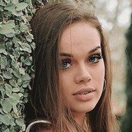 Presley Walker, 21 (TikTok Star)