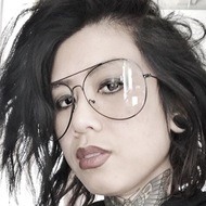 Quyen Dinh, 46 (插畫家)