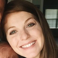 Rachel Earls, 31 (YouTube明星)