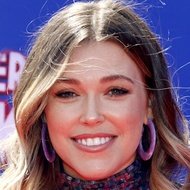 Rachel Platten, 44 (Popsänger)