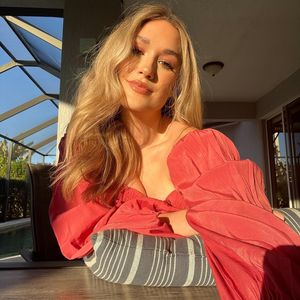 Rachel Recchia, 27 (Ngôi sao truyền hình thực tế)