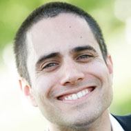 Rajiv Joseph, 51 (Toneelschrijver)