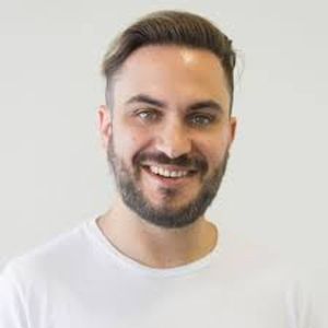 Ramiro Marra, 35 (YouTube Star)