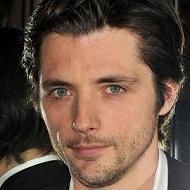 Raphael Personnaz, 44 (电影演员)