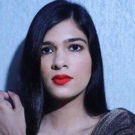 Rashi Mehra, 29 (Blogger)