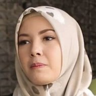 Ratna Galih, 37 (Movie Actress)