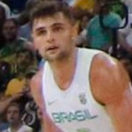 Raul Neto, 33 (篮球运动员)