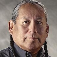 Raymond Carlos Nakai, 79 (長笛演奏家)
