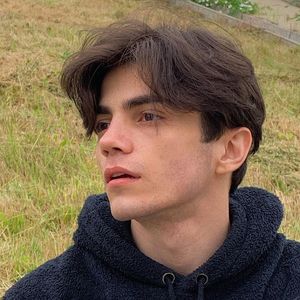 Razi Monroe, 17 (TikTok Star)