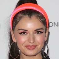 Rebecca Black, 26 (流行歌手)
