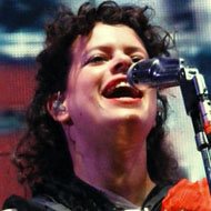 Regine Chassagne, 46 (Chanteur de rock)