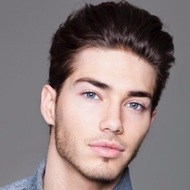 Remi Baker, 27 (Instagram Star)