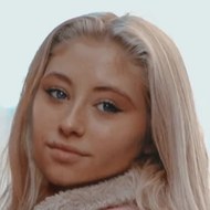 Remy Bond, 19 (Chef)