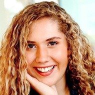 Renata Guerra, 22 (Instagram Star)