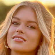 Ria Grace, 22 (TikTok Star)