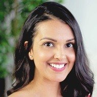 Ria Karan, 42 (YouTube明星)