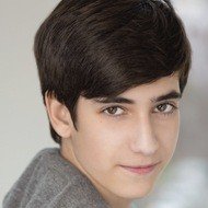Ricardo Ortiz, 19 (Diễn viên truyền hình)