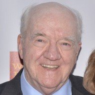 Richard Herd (1932 - 2020) (TV Actor)