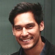 Richard Kyle, 37 (Hôte de l'émission télévisée)