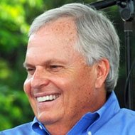 Rick Hendrick, 76 (Imprenditore)
