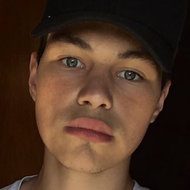 Ricky Reacts, 25 (YouTube Star)