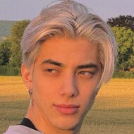 Riggy, 26 (TikTok明星)