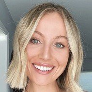 Riley Beek, 30 (Instagram明星)