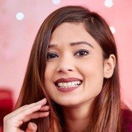Riya Jain, 32 (Blogger)