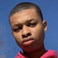 RJ Powell, 26 (TikTok明星)