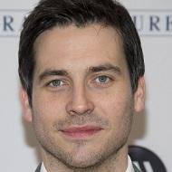 Rob James-Collier, 47 (電視演員)