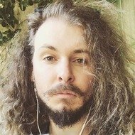 Robby Creasey, 31 (Guitarrista)