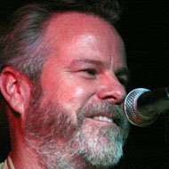 Robert Earl Keen, 69 (Country-Sänger)