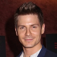 Robert Palmer Watkins, 37 (Актриса мыльной оперы)